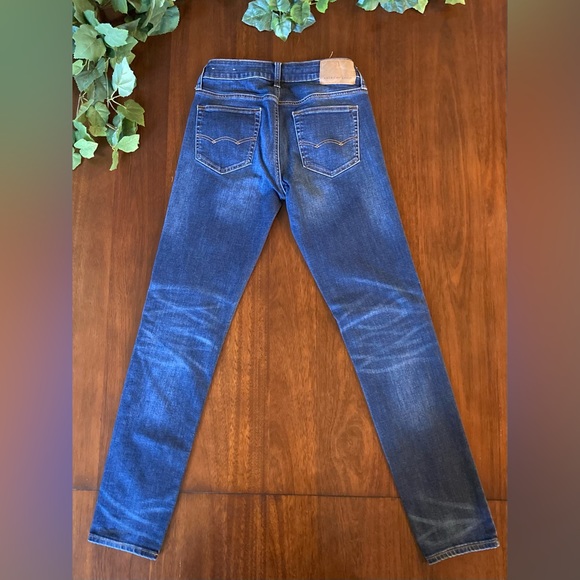 Men’s Distressed Blue Extreme Flex Skinny Jeans Size 28 x 32 - Picture 2 of 3